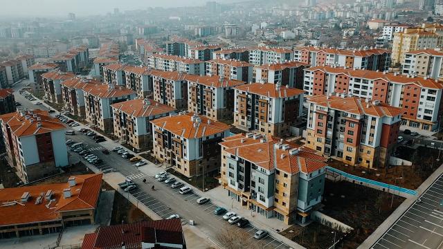 Kentsel Dönüşümde Yeni Dönem, Yeni Açılım: Dönüşüm Yasasında Yapılan Son Değişikliklerin ve Eklemelerin Değerlendirilmesi
