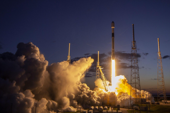 Starlink Günümüz İnternetini Nasıl Değiştiriyor? Starlink’in Savaşlar ve İnternet Sansürü Üzerindeki Etkisi