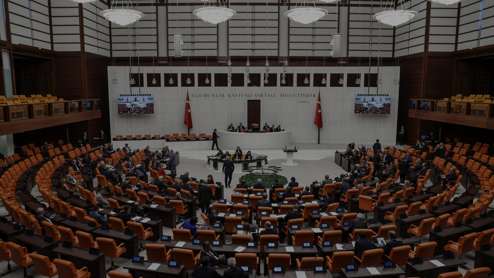 Türkiye Büyük Millet Meclisi’ni İşlevsizleştirmenin Son Örnekleri: İçtüzük, Siyasi Etik ve Demokrasi Sınavı